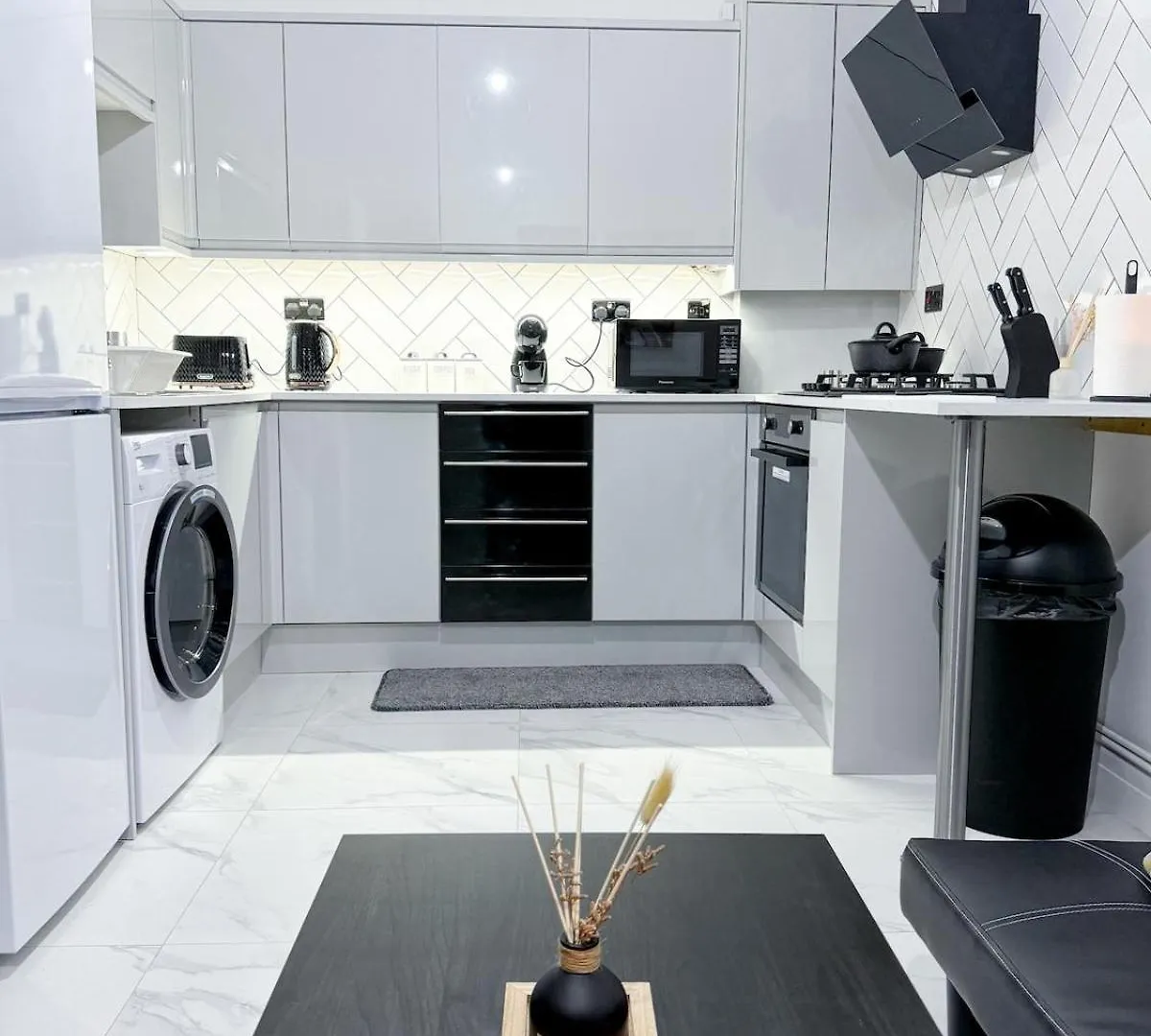 Apartment City Centre Charming 2-Bed Flat With Garden Cardiff United Kingdom